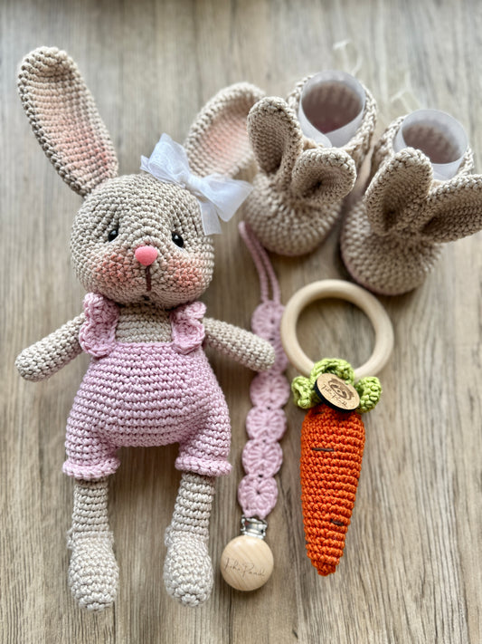 🐰 Kit de la Conejita Sisi unisex – Amigurumi de apego personalizado