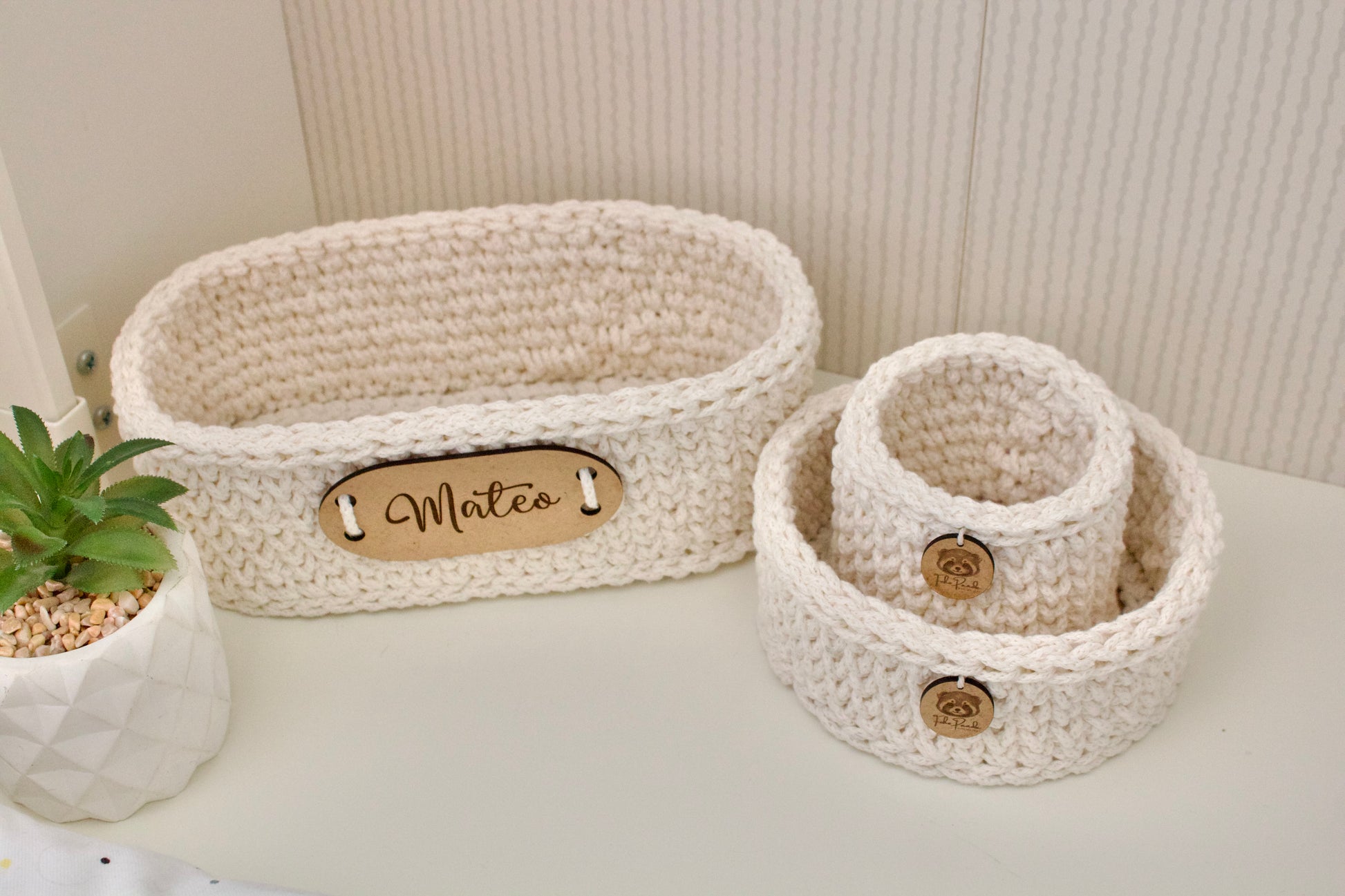 Decoración para bebé con cestas de algodón hechas a mano